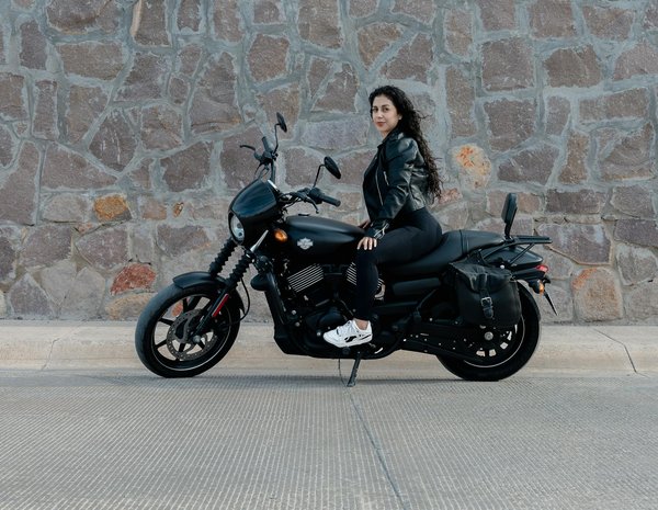 Comment les nouvelles technologies de détection de la pression des pneus influencent-elles la sécurité des motos de sport?